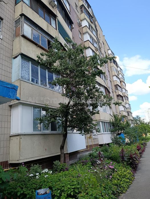 Продаж 1к квартири пр.Червоной Калини-8В початок Троєщини