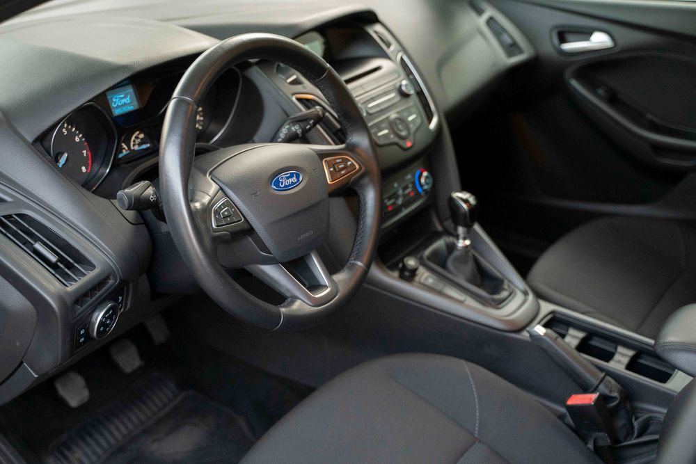Ford Focus Carrinha 1.0 EcoBoost 125cv Manual 6V | Baixa KM