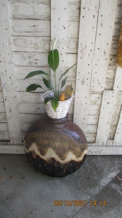 wazon duży ,brązowy