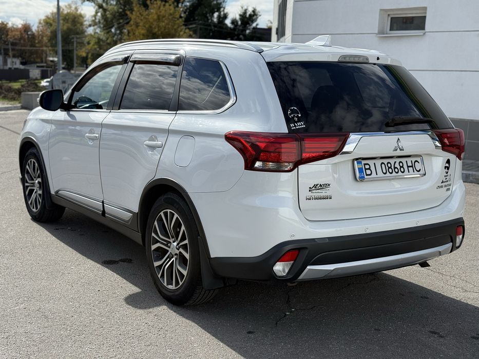 Mitsubishi Outlander 2017