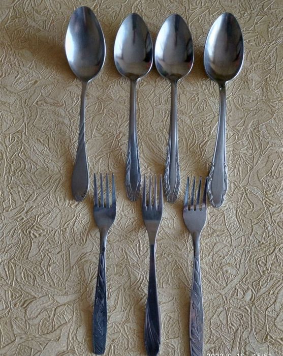 Столовые ложки Столовые вилки   Столові ложки Столові виделки