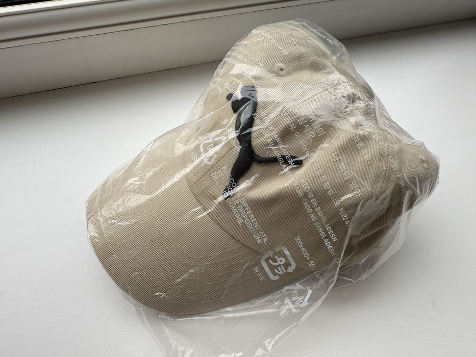 Кепка бейсболка Puma. Оригінальна. Нова. Колір бежевий.