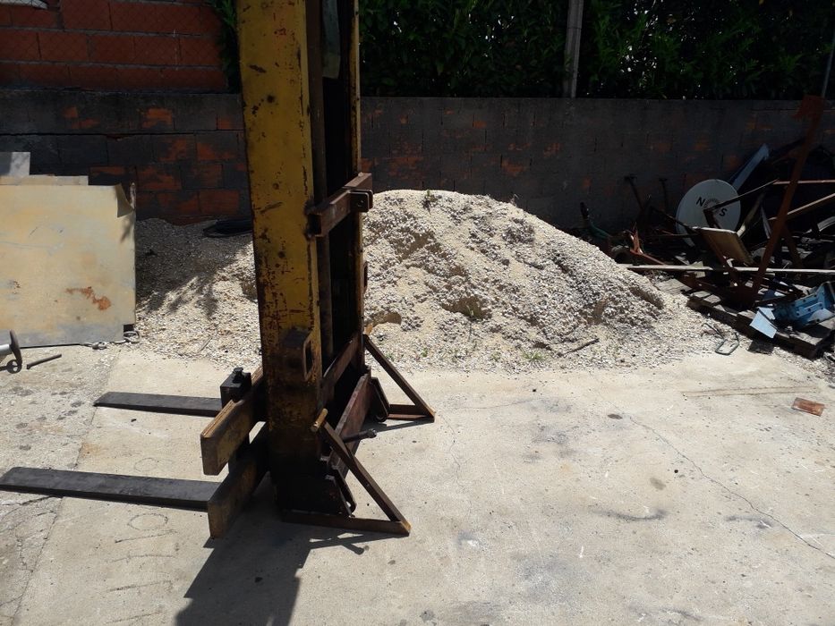 Torre hidraulica pronta para trator agrocolaa