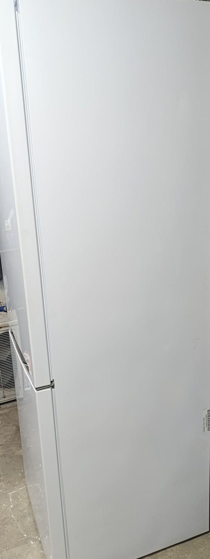 Холодильник Sharp SJ BA10IMXW1 UA