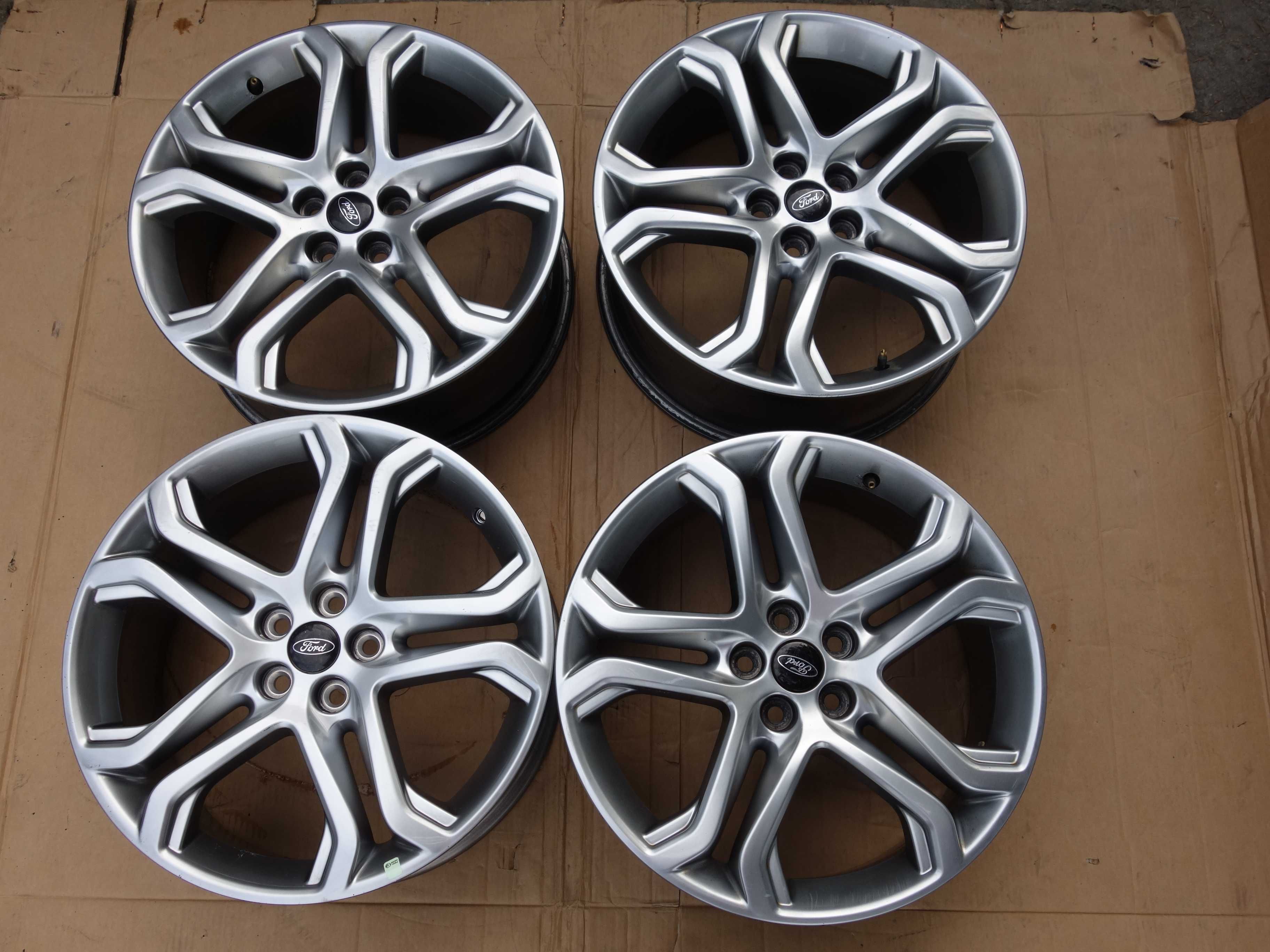 Felgi FORD S-MAX KUGA ESCAPE EDGE FOCUS 19'' 5x108 Oryginał