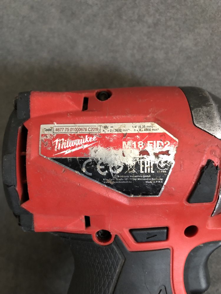 Безщітковий Акум.Імпакт Milwaukee M18 FID2