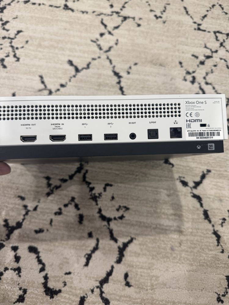 Konsola Xbox One S