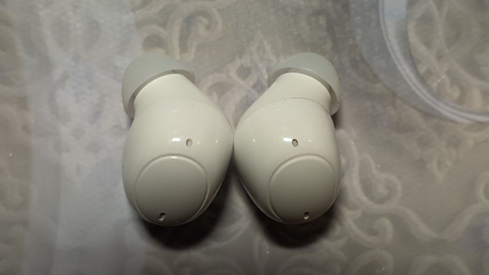 Продам bluetooth наушники OPPO Enco Buds (ETI81) White