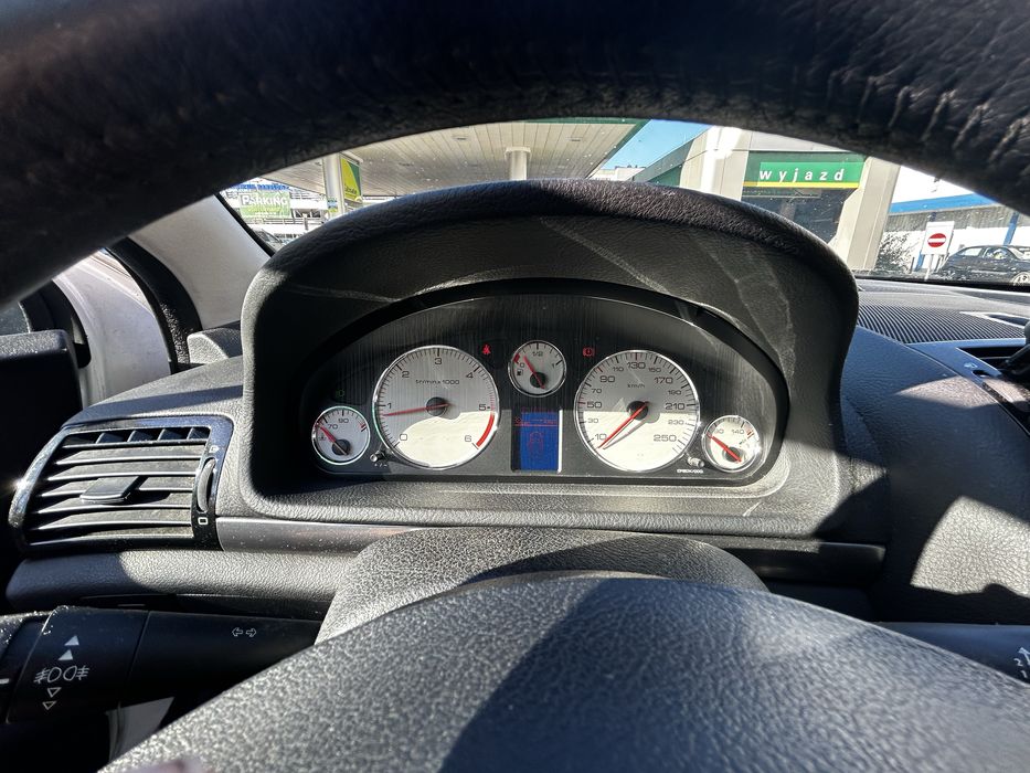 Peugeot 407 sedan 2010 przebieg 222000