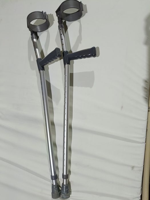 Костыли подлокотные (канадки)