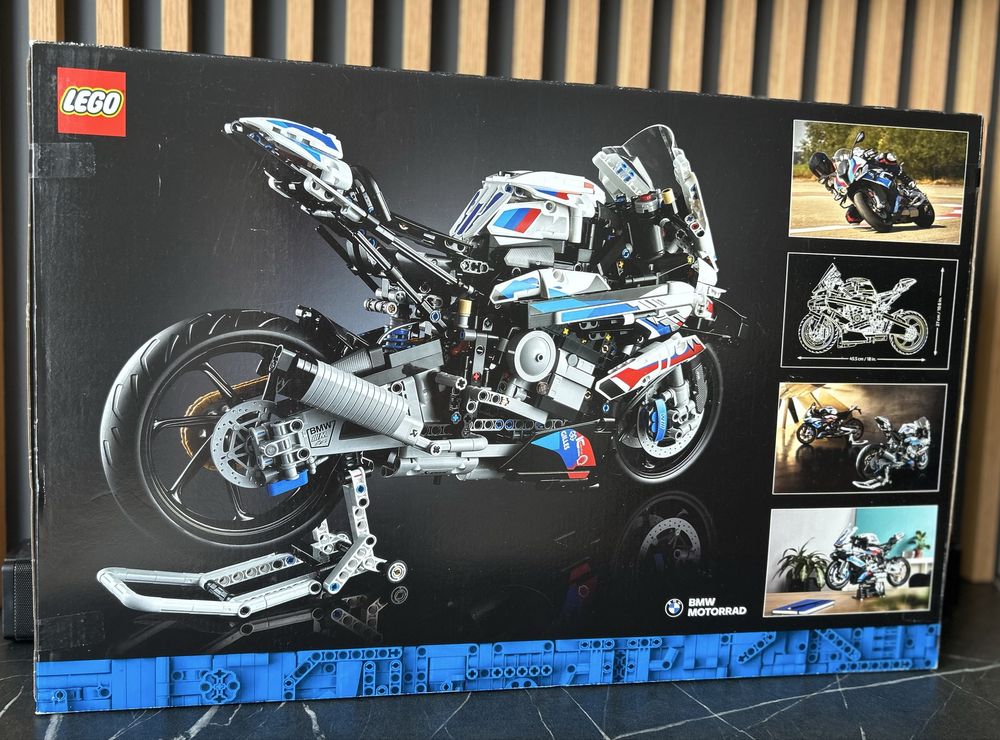 Zestaw Lego Technic BMW M 1000 RR (42130)