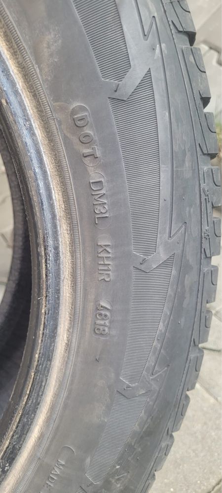 Opony zimowe 235/55R18 Goodyear UG