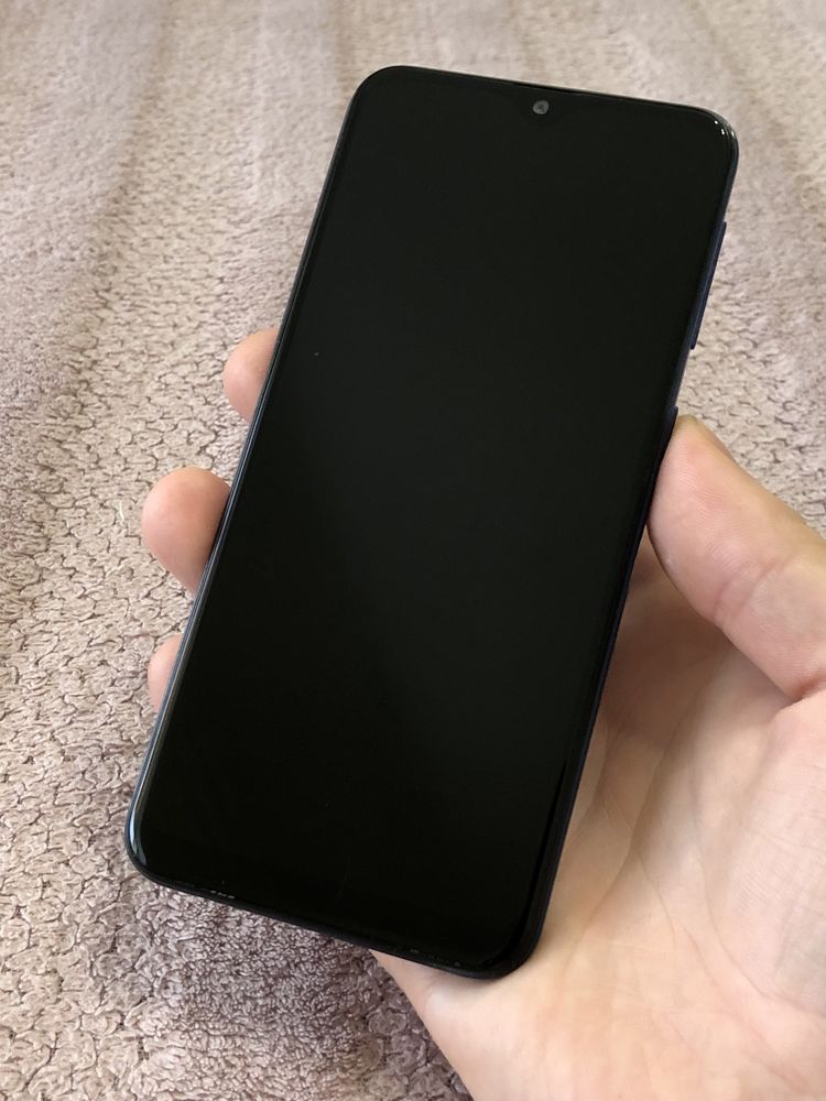 Телефон Samsung A20e 3/32gb Android 11