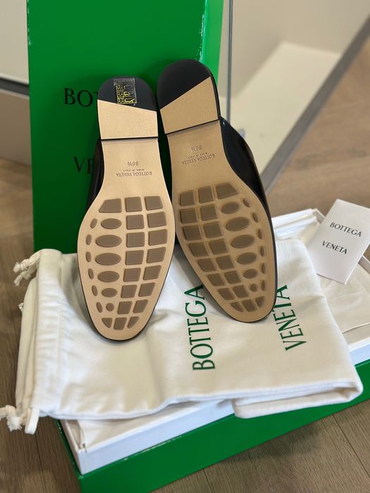 Mule, mokasyny Bottega Veneta