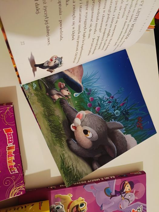 Zestaw 6 szt książek złota księga bajek najpiękniejsze opowieści 
Bibl