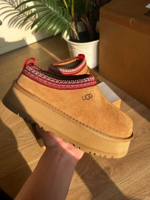 UGG _Tazz _Slipper_Chestnut Snow Boots / ROZ.37