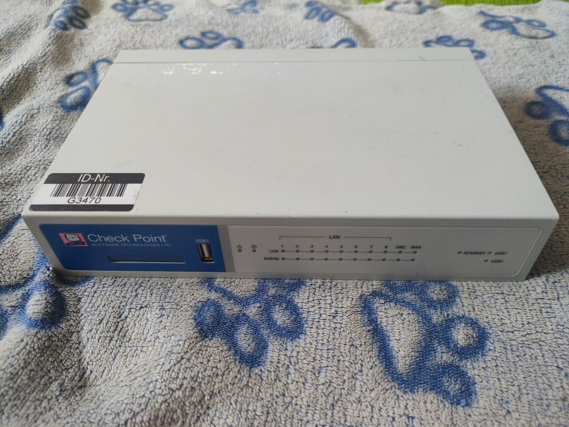 Router check point l-50 openwrt z 10x gigabit usb vpn lte hdd