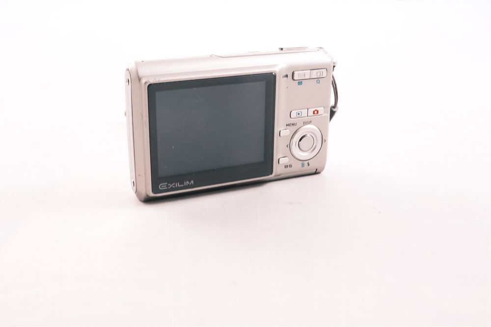 Aparat Casio Exilim ex s880