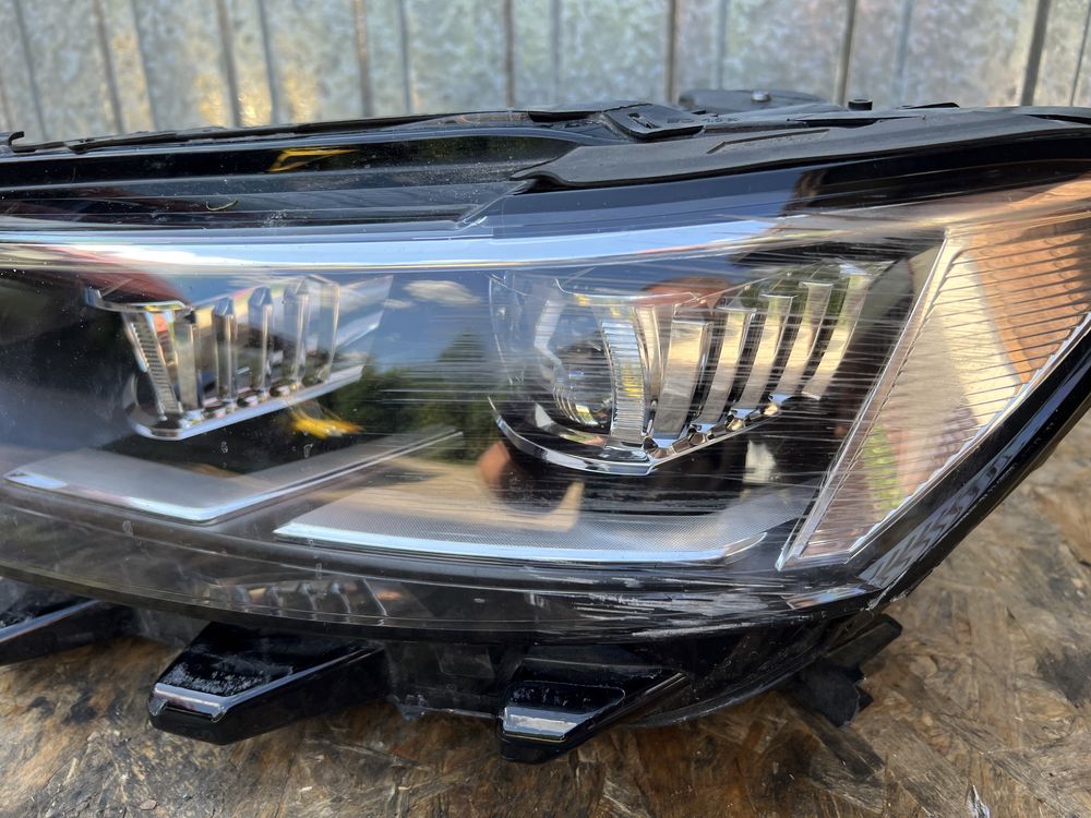 Lampa lewa VW T-ROC 2GA Full led EU