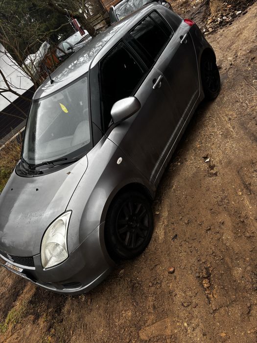 Suzuki Swift 1.3 czysta benzyna !Niski przebieg!