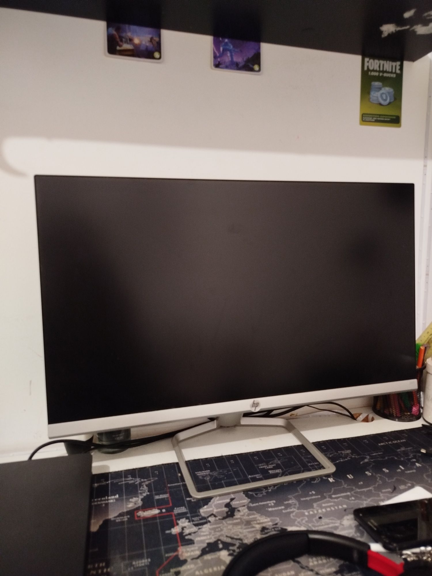 Monitor HP 24 polegadas, moldura 50x60, headfones, livro "TETRIS"
