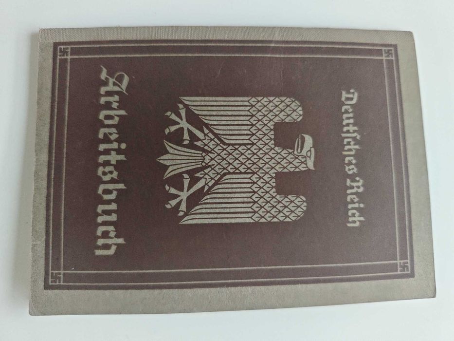ARBEITSBUCH - książeczka pracy dużo wpisów , pieczątek 1936r.