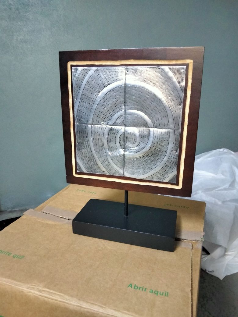Peça decoração para móveis