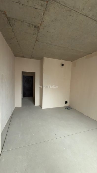 42 Жемчужина Аркадия 1 комнатная без ремонта 45.5м2 Генуэзская Кадорр