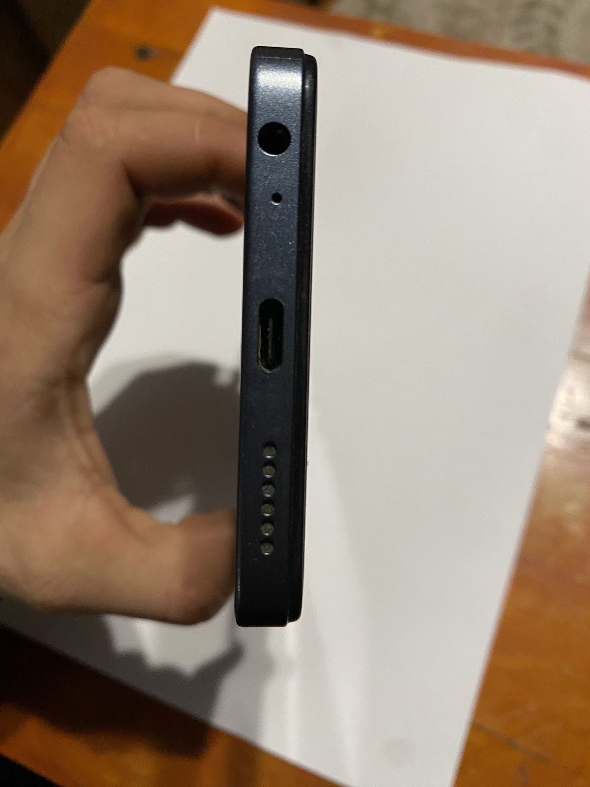 Цікавить обмін на айфон. Смартфон Tecno Spark 20 (KJ6n) 8/256Гб