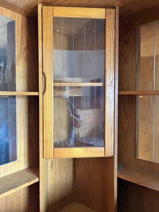 Vendo móvel de sala com bar de canto.