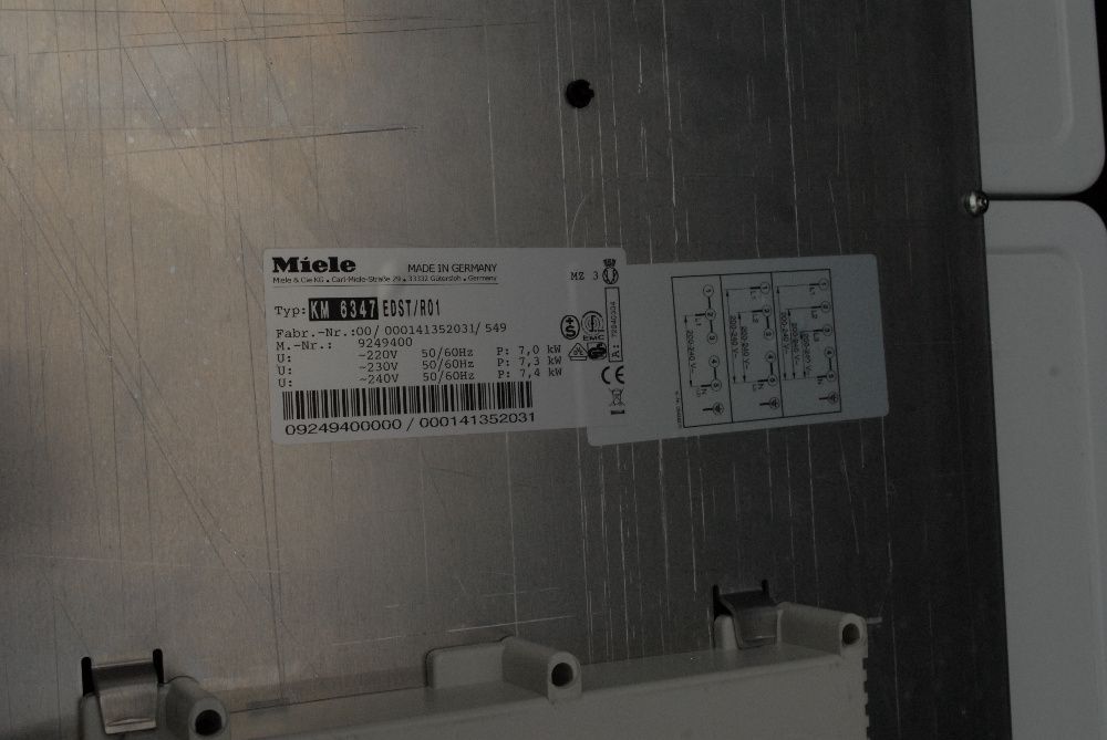 Płyta indukcyjna Miele KM6347, PowerFlex 75,2cm