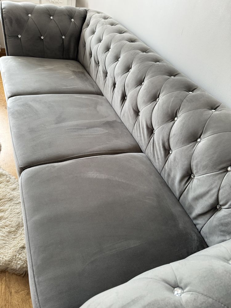 Sofa chesterfield