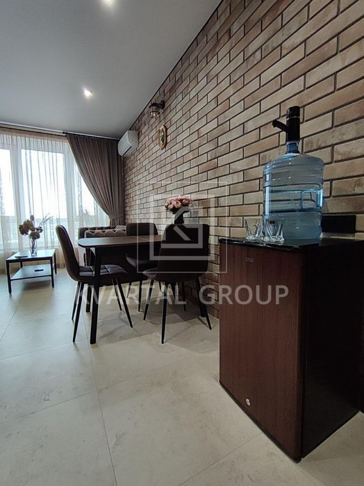 Дизайнерська 1к квартира  біля Центрального парку Ірпеня