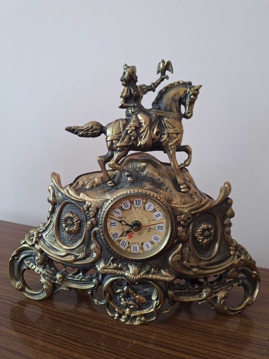 Zegar mosiężny stojący