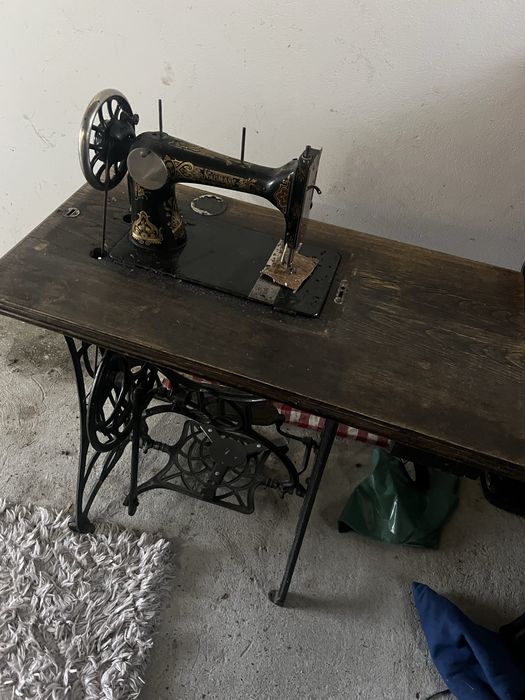 Naumann maszyna do szycia