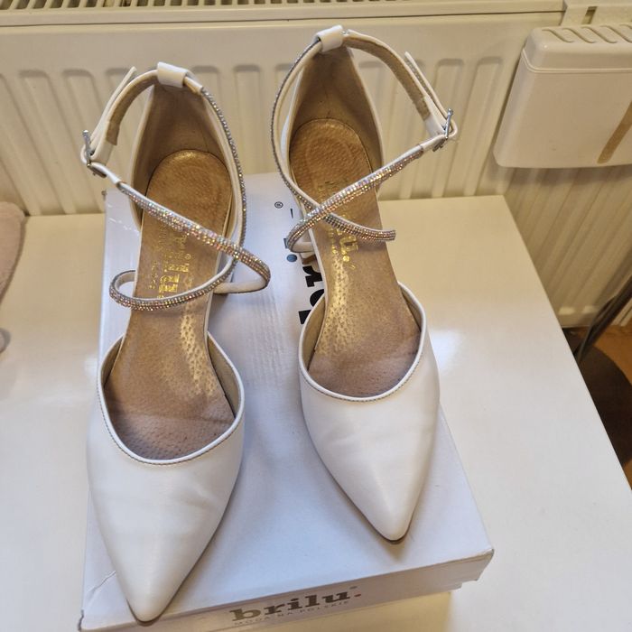 Buty ślubne Brilu