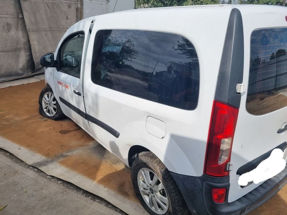 Задний бампер мерседес ситан рено кенго 2 citan RENAULT KANGOO
