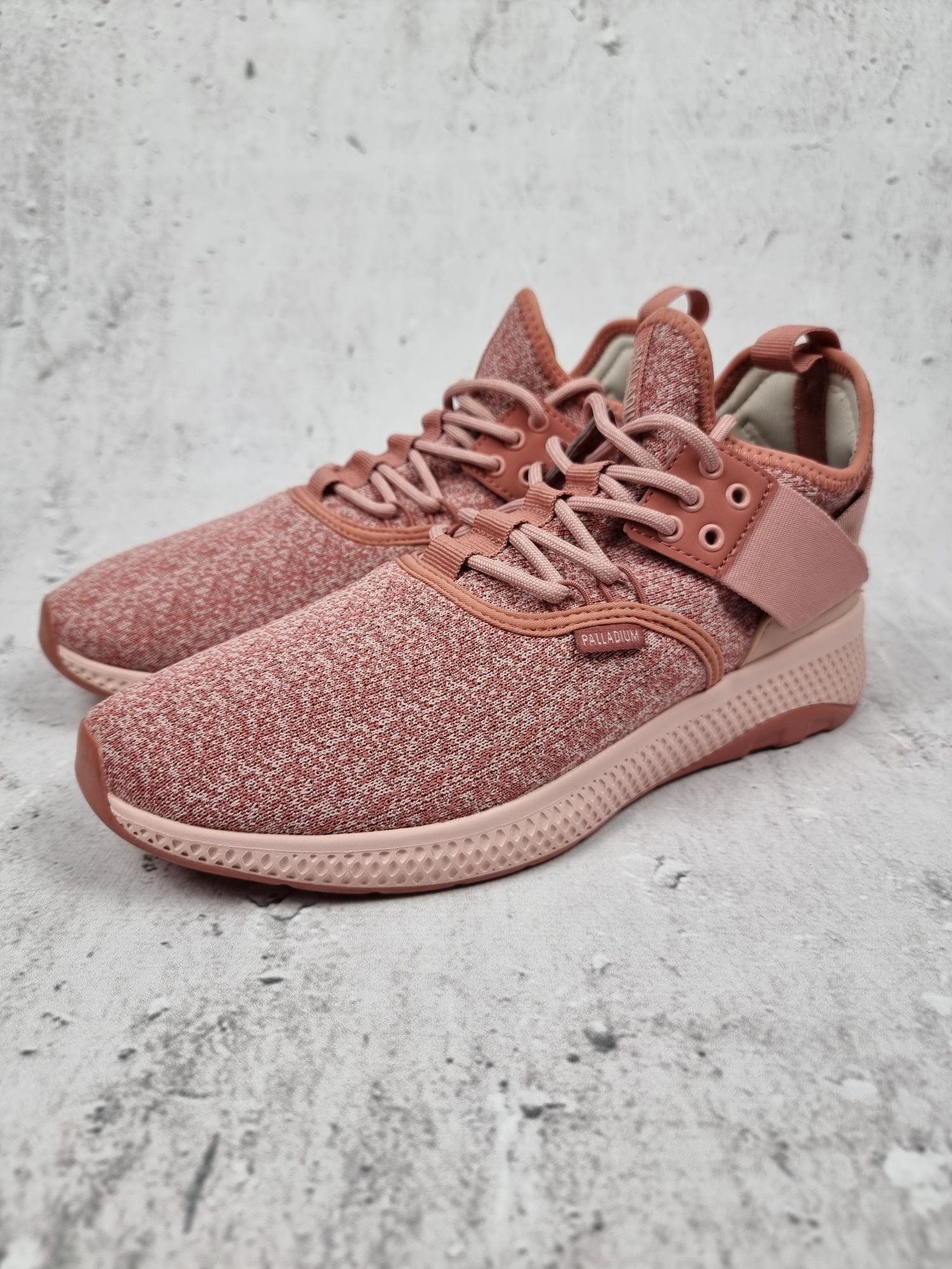 Buty Damskie Palladium 40 Sportowe Sneakersy Różowe Lekkie Na Lato