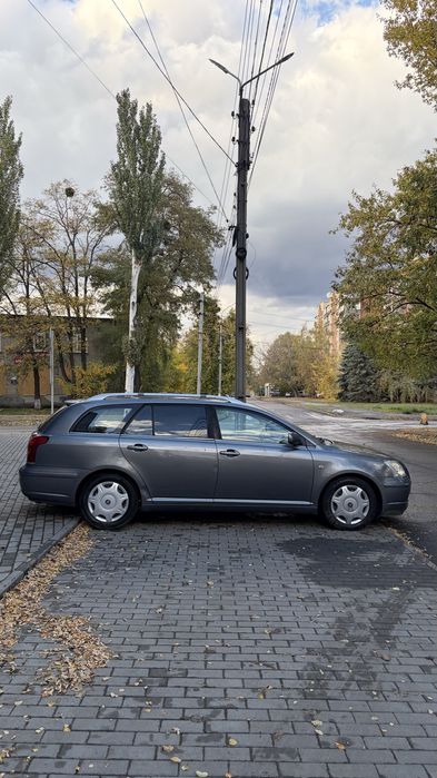 Toyota Avensis 2.0 дізель