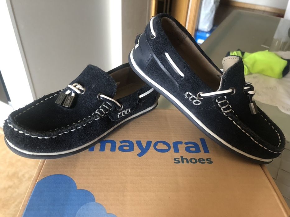 Sapatos azuis marinho