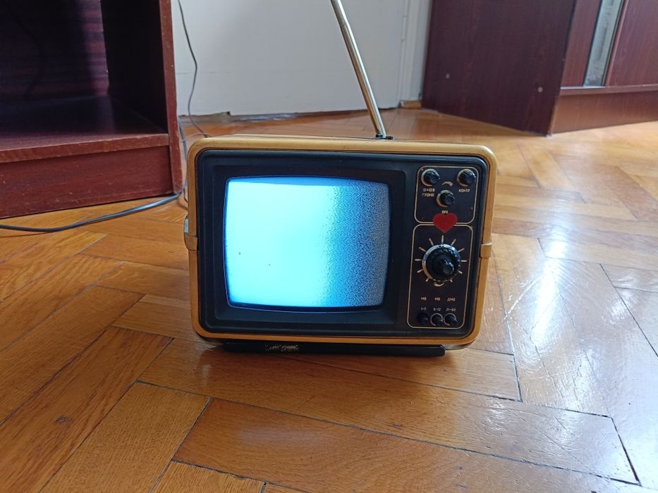 Telewizor przenośny silelis 405 d