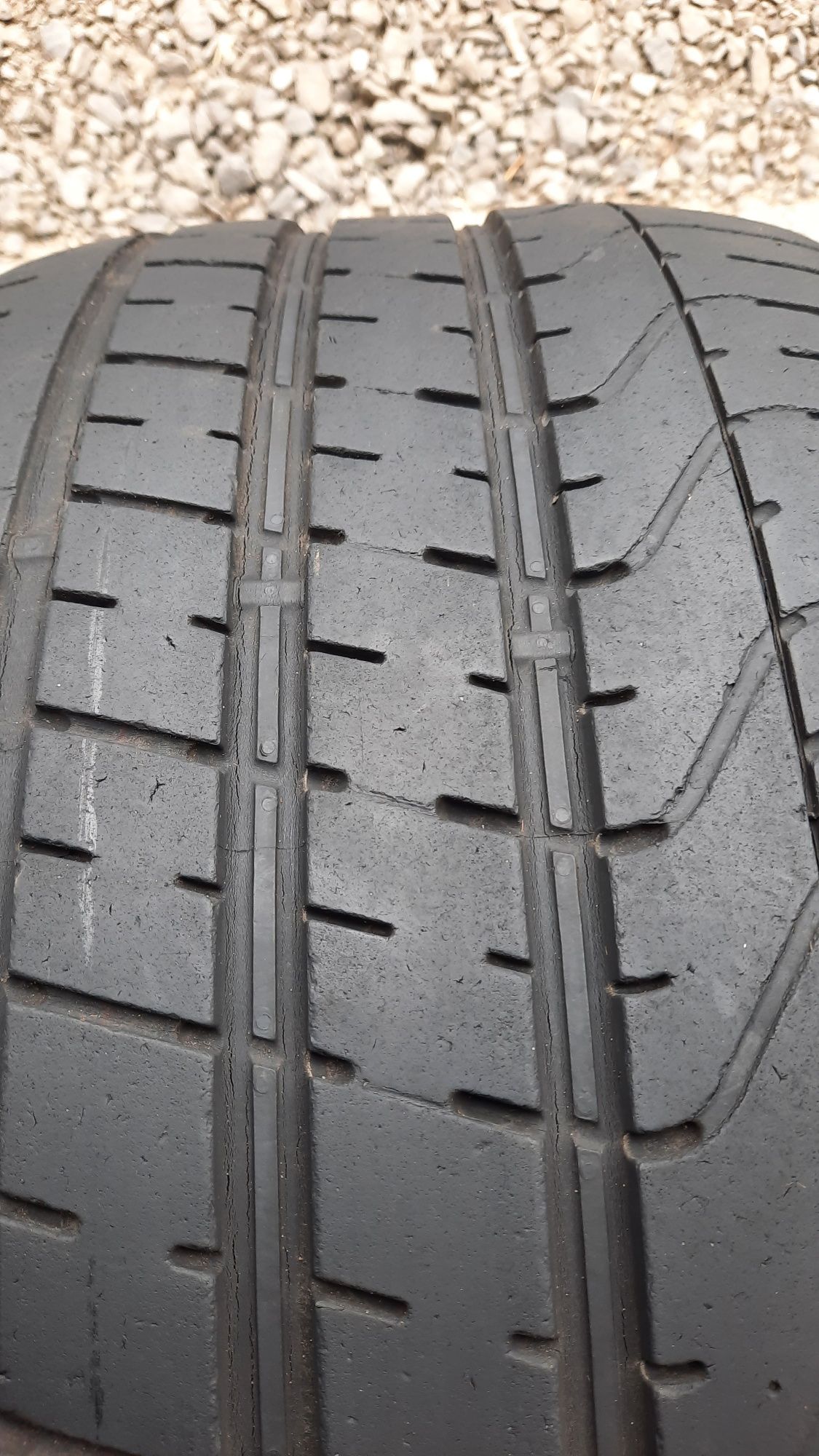 Pirelli 275/30 ZR20 P Zero