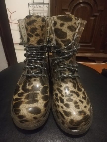 Botas impermeáveis tipo docs tigresse