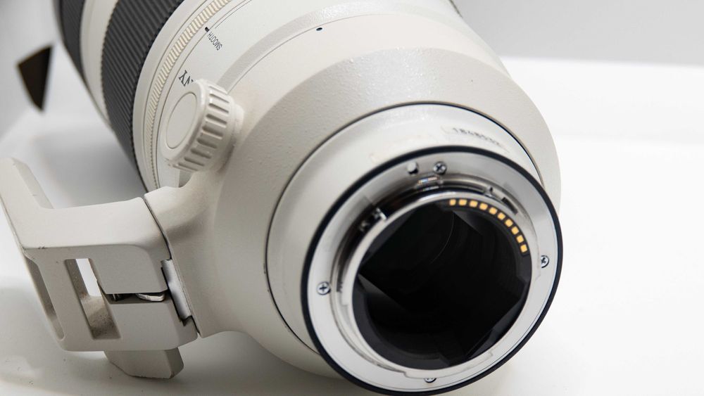 Objectiva Lente Sony GM Master 100-400mm F 4.5 a 5.6 Full frame