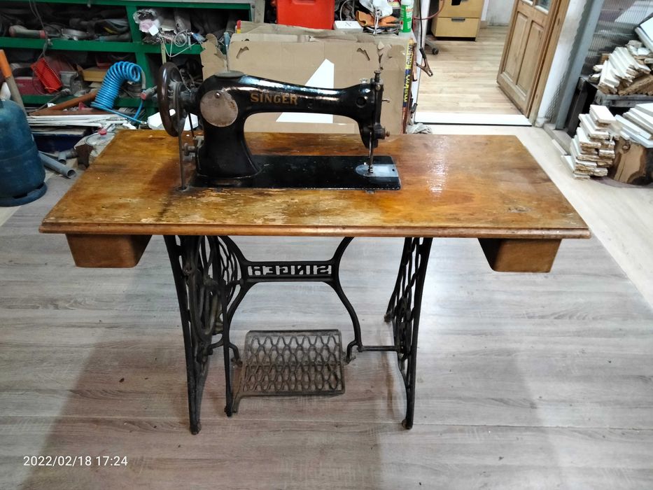 SINGER - Maszyna do szycia Manfg CO 16 K 36