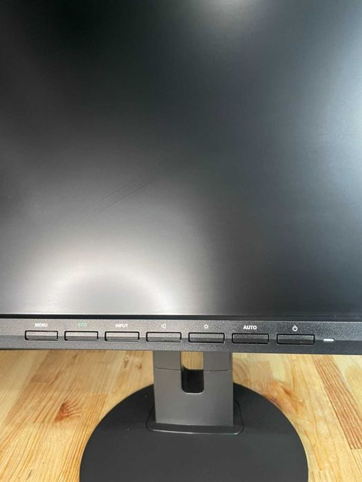 Монітор Fujitsu 24 IPS ідеальний для роботи навчання є 20шт