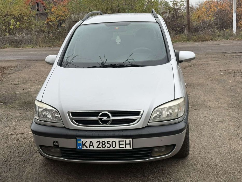 Опель зенфіра 2004 го