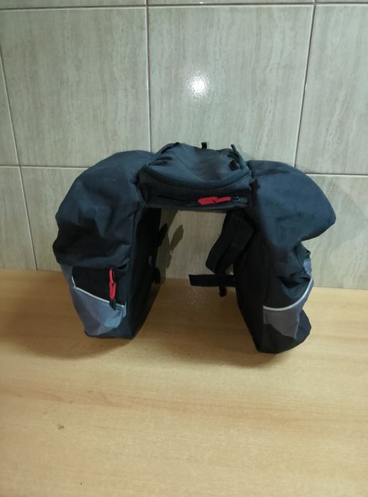 Sakwa rowerowa na bagażnik