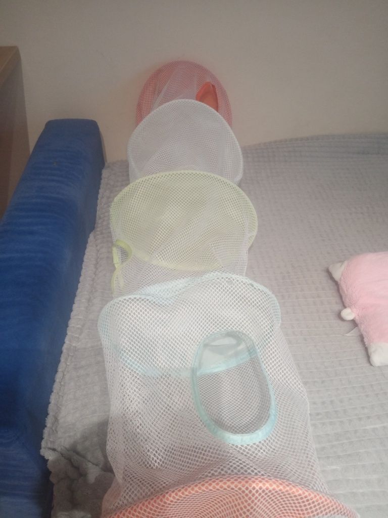 Pluszaki dla dzieci ubranka dla pluszaków pojemnik na pluszaki