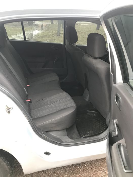 Renault Megane II 1,4 газ/бензин